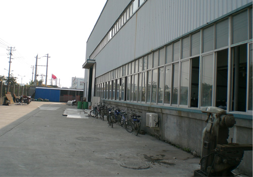 厂房外景